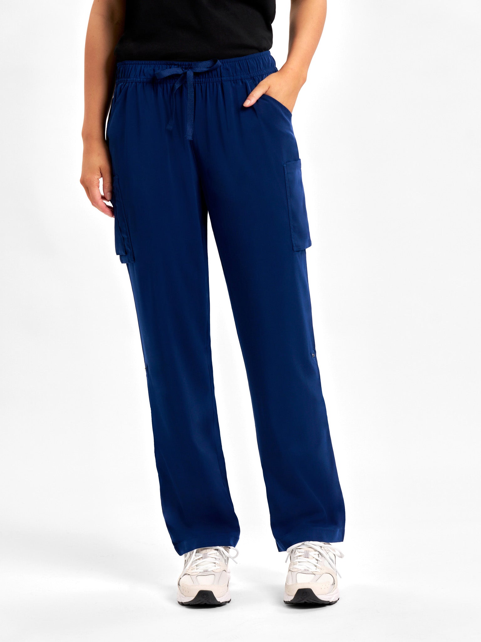 Avery Womens Straight Leg Scrub Pant