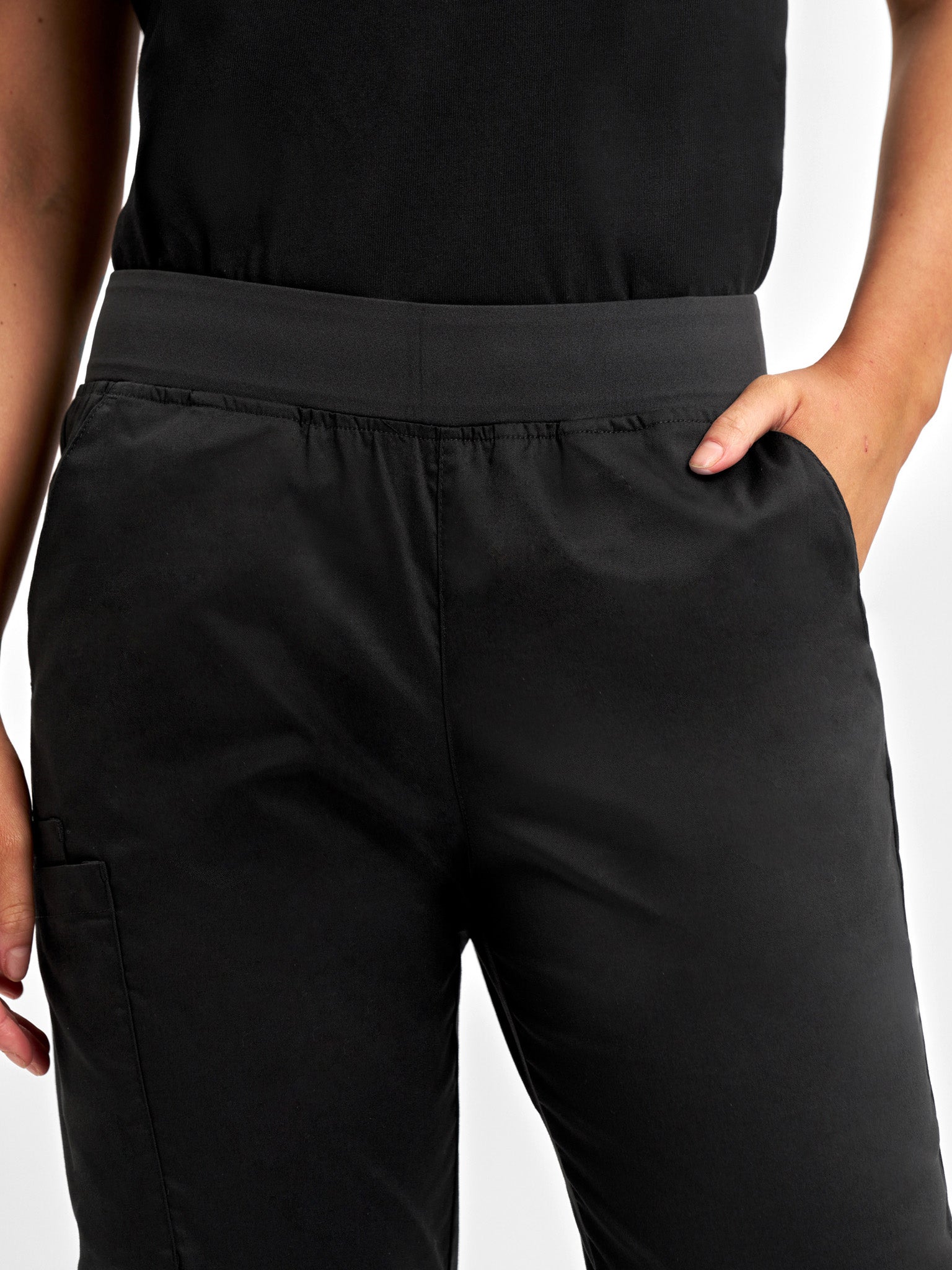 Riley Womens Slim Leg Jogger Scrub Pant