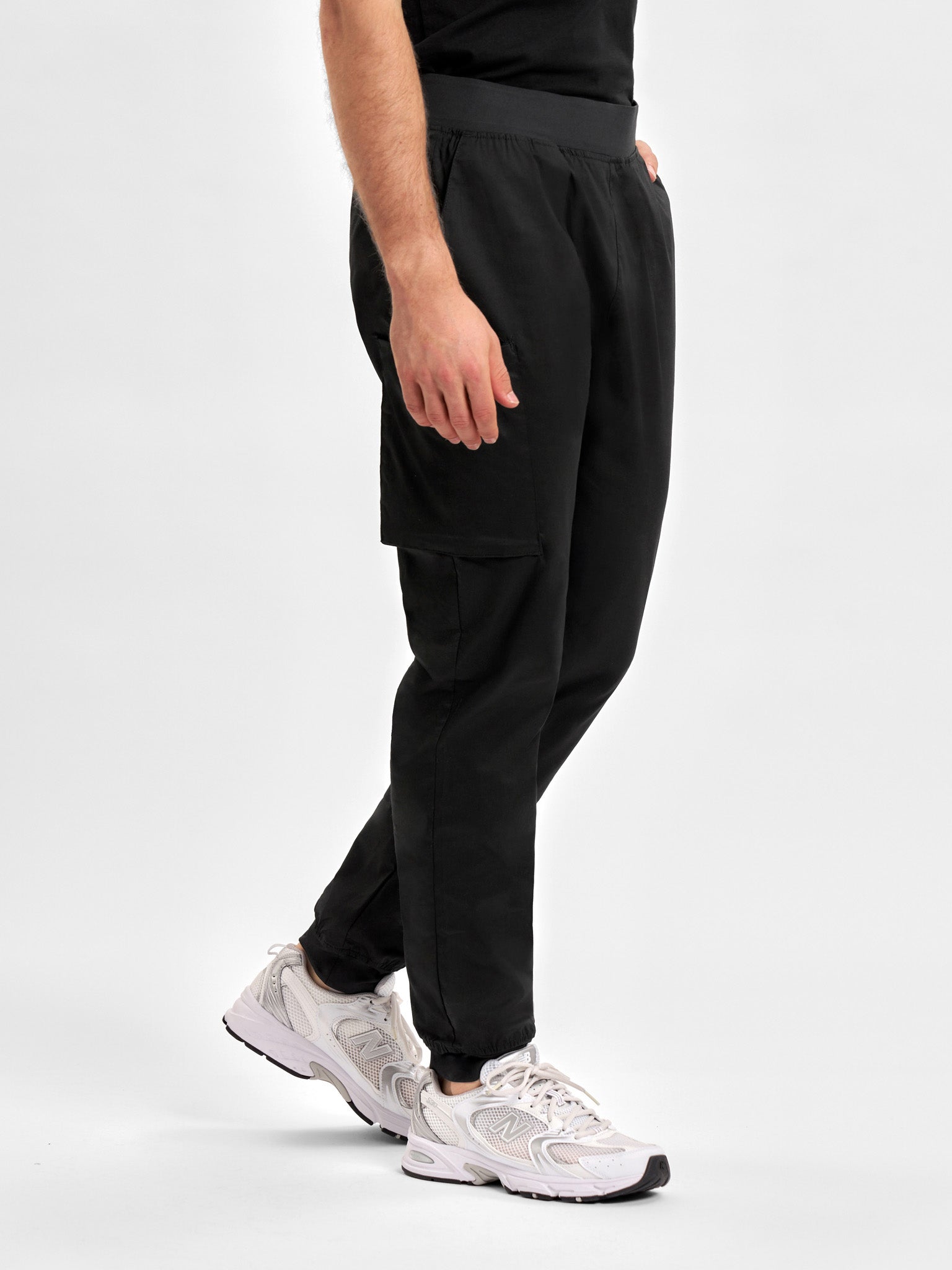 Riley Mens Slim Leg Jogger Scrub Pant