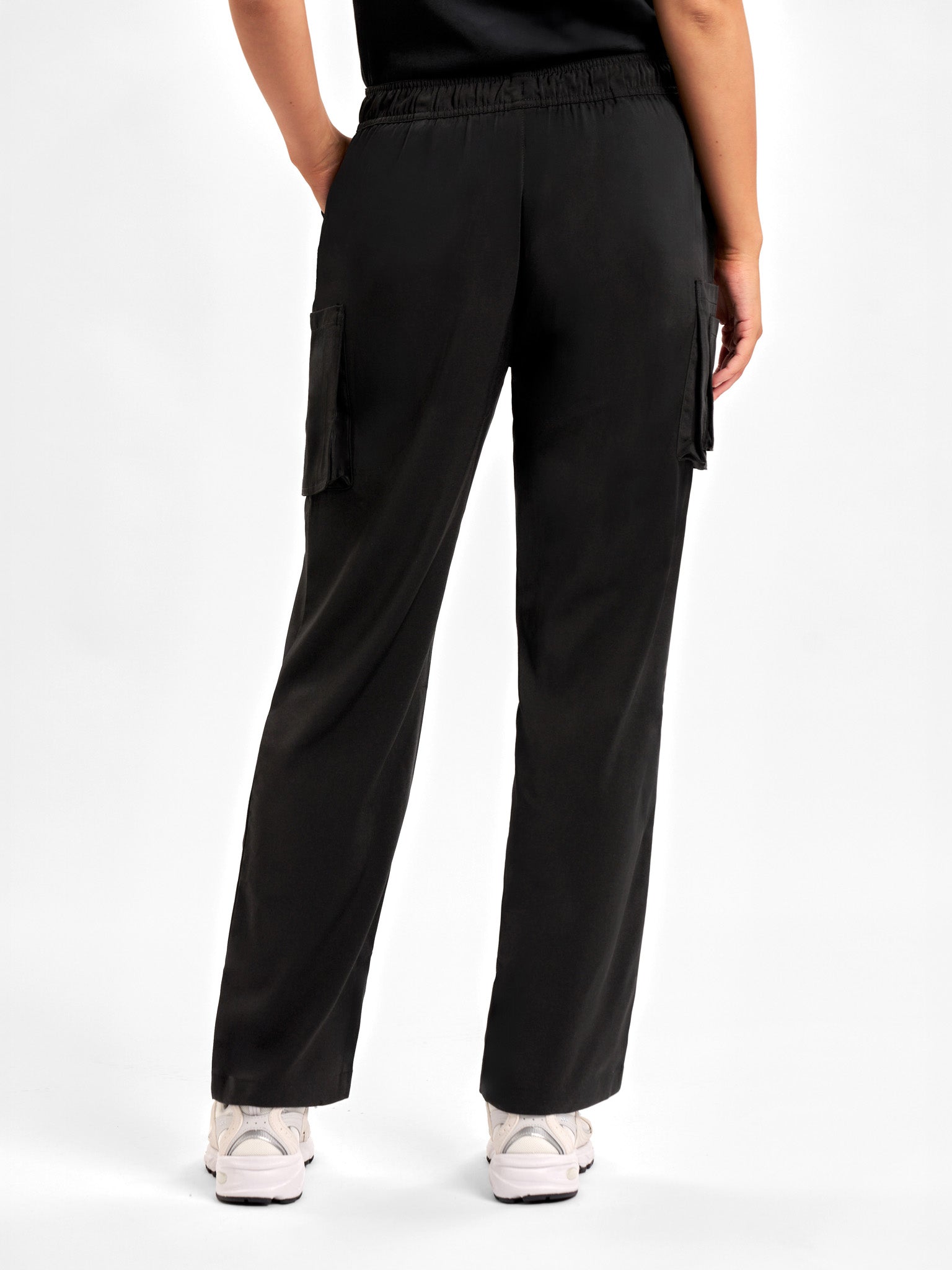 Avery Womens Straight Leg Scrub Pant