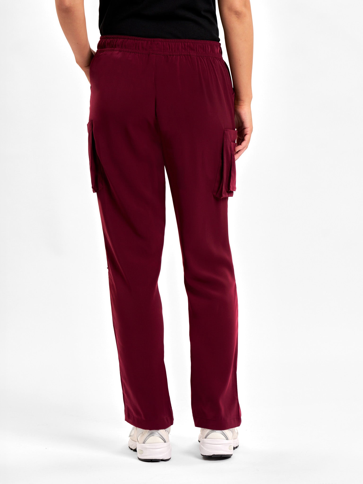 Avery Womens Straight Leg Scrub Pant